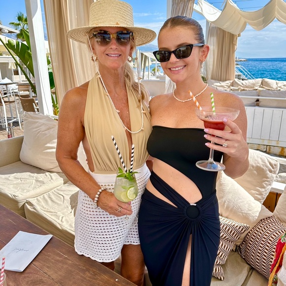 Norma Kamali
Women’s Halter Low Back Mio One Piece Swimsuit - Picture 5 of 5